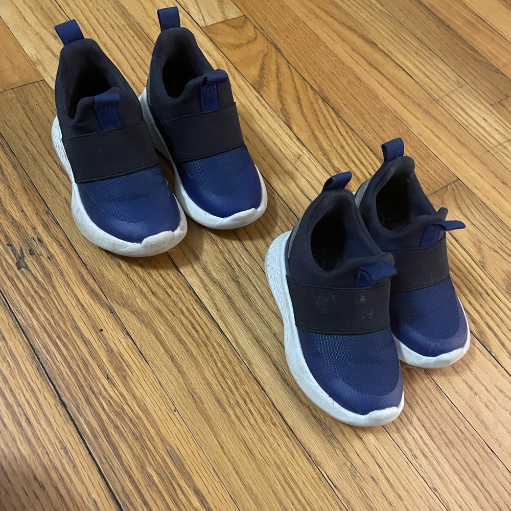 Play shoes